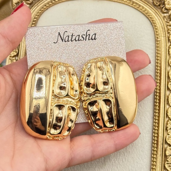 Natasha Gold-Tone Textured Stud Earrings ✨ - Picture 5 of 9